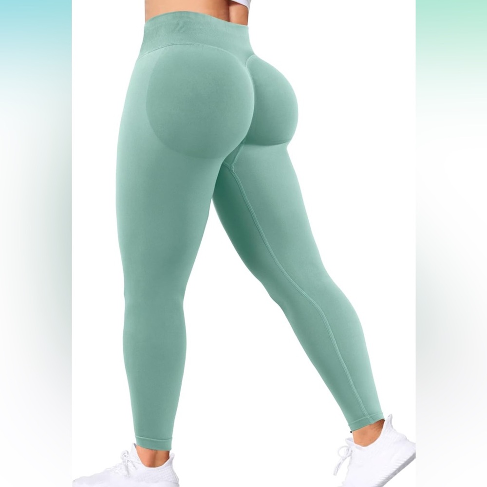 Scrunch Butt Pistachio Mint Greenish Leggings Gym Lifting Workout Pilates